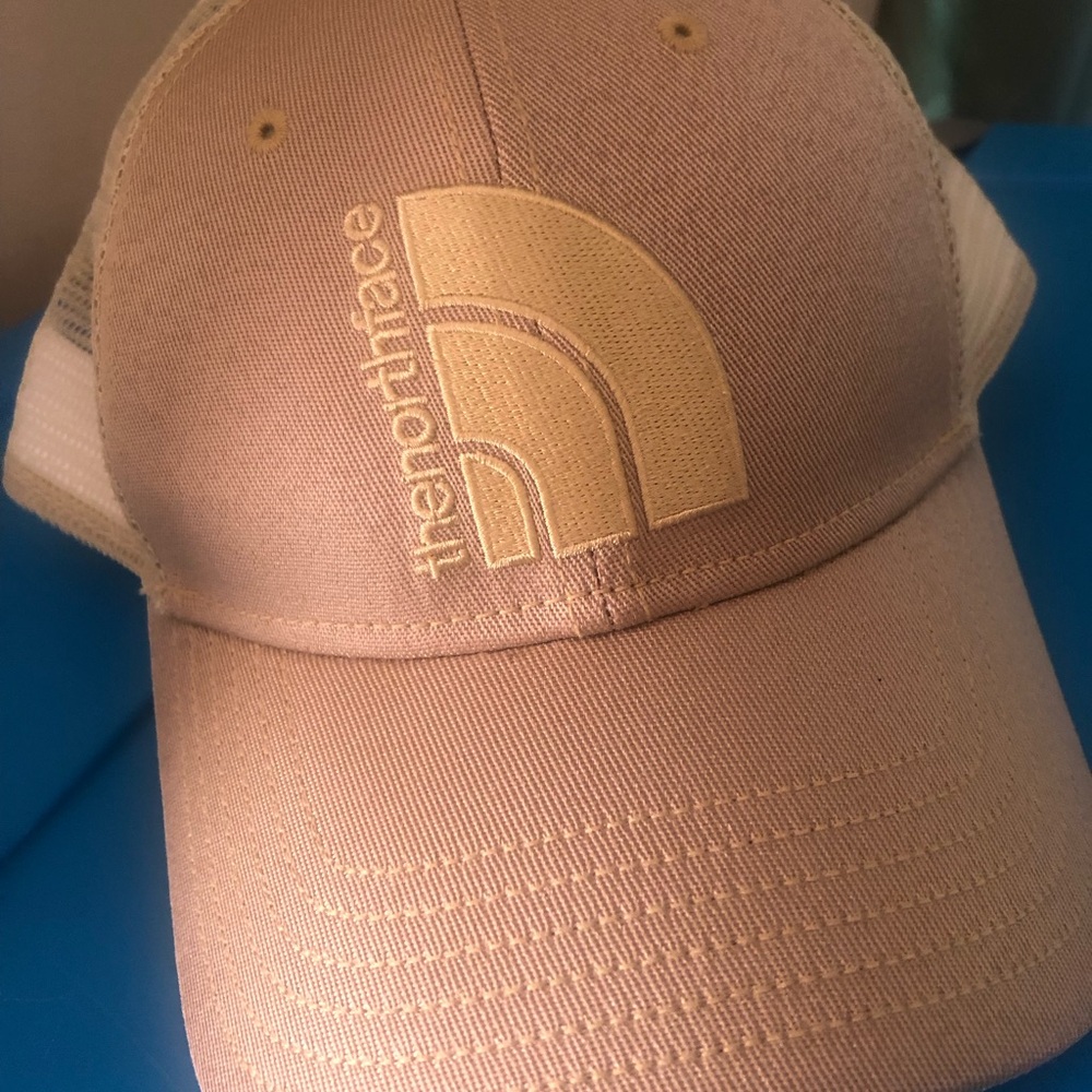 The North Face Cap!